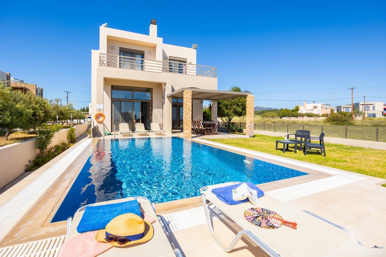 Vila Blue Wave Tria